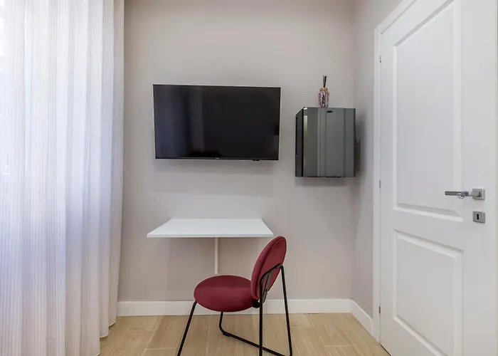 Domus Carducci 13 Pensjonat 4*